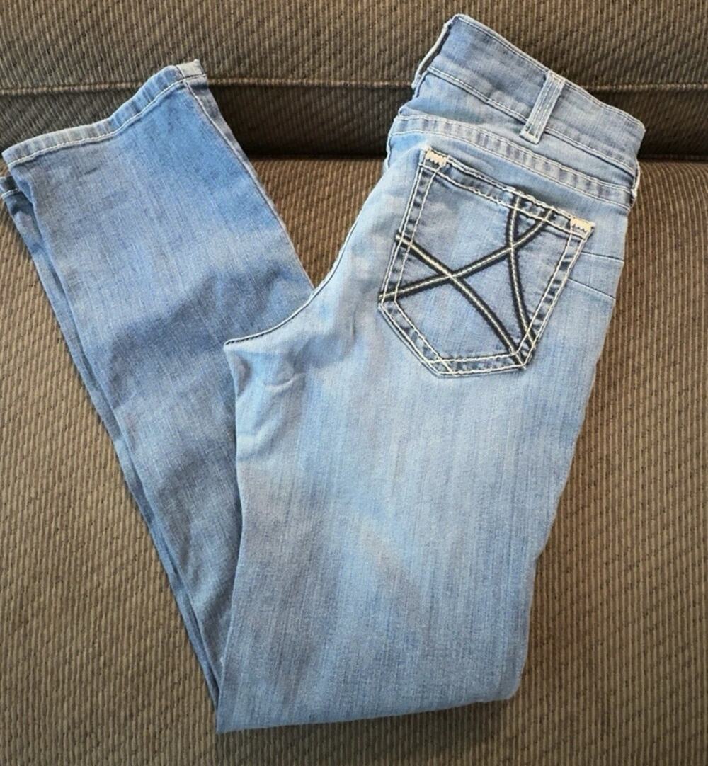 Ariat Women's Blue Jeans Size 32Long Straight Medium Wash
